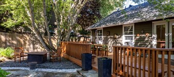 Easy Stay 3 Bedroom Home