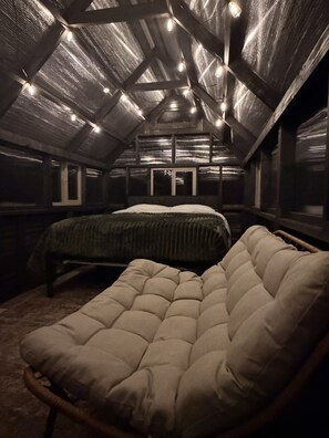 Room - 5 Glamping Cottages & Room for Tents! Close to Golf, Casino, & Lake Michigan (Wilson)