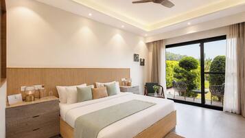 Luxury Villa | Iron/ironing board, free WiFi