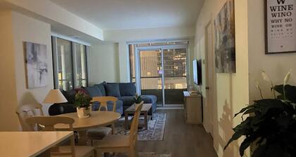 🛏️ Modern Private Room with Ensuite – 2 Min Walk to Vaughan Mills!