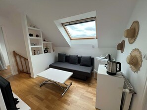 Suite | Living area