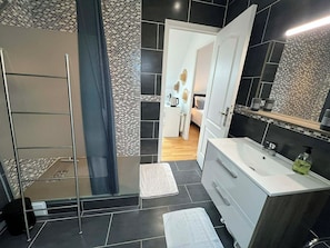 Suite | Kamar mandi