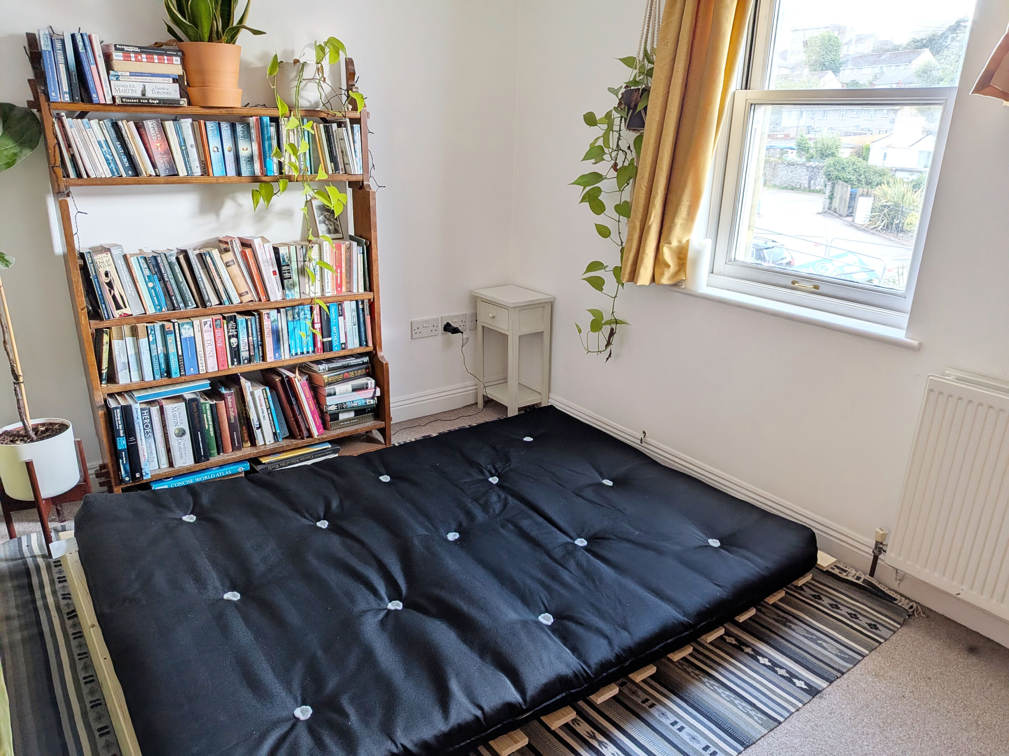 2 bedrooms, desk, free WiFi, bed sheets