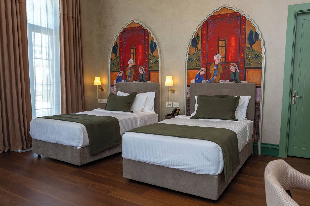 Vila grand | Cofres nos quartos, Wi-Fi de cortesia