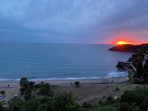 Beach - Hisar Beach Hotel (Güzelcehisar)