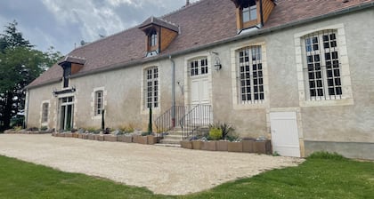 La Raimbauderie – A charming 4-star vacation rental with air conditioning, nestled in the heart of nature and vineyards.