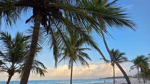 Beach - Punta Cana Oasis Apartment: Elegant and Peaceful (Punta Cana)