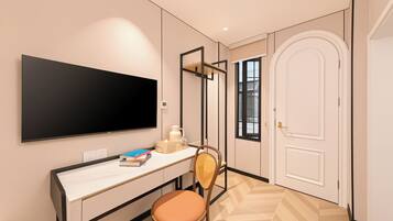 Basic Double Room, Non Smoking | Down duvets, laptop workspace, blackout curtains, iron/ironing board