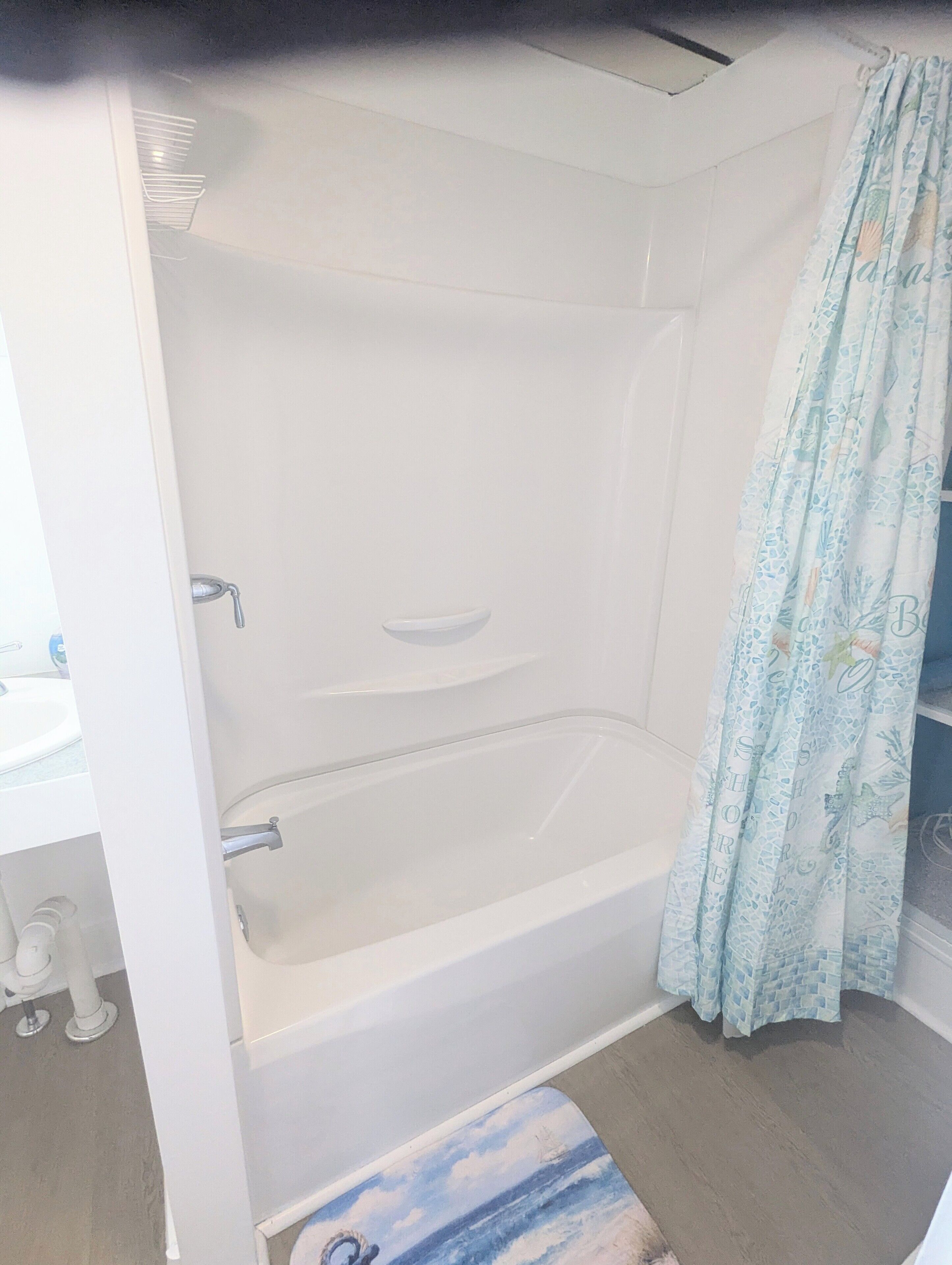 Hair dryer, towels