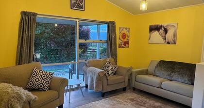 Cottage at Flat Hills Cafe and Tourist Park (self-contained)