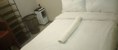 1 bedroom, iron/ironing board, WiFi