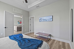 3 habitaciones, tabla de planchar con plancha y wifi gratis 