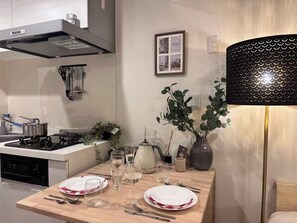 Private kitchen - Panda Stay 7-minute walk to Hatsudai Station. Newly arranged Room 401 (Shibuya)