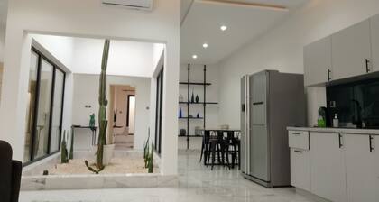 VILLA BLANCHE – Votre oasis de confort entre plage et ville
