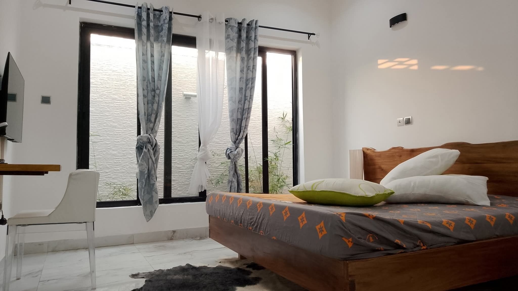 1 bedroom, iron/ironing board, Internet