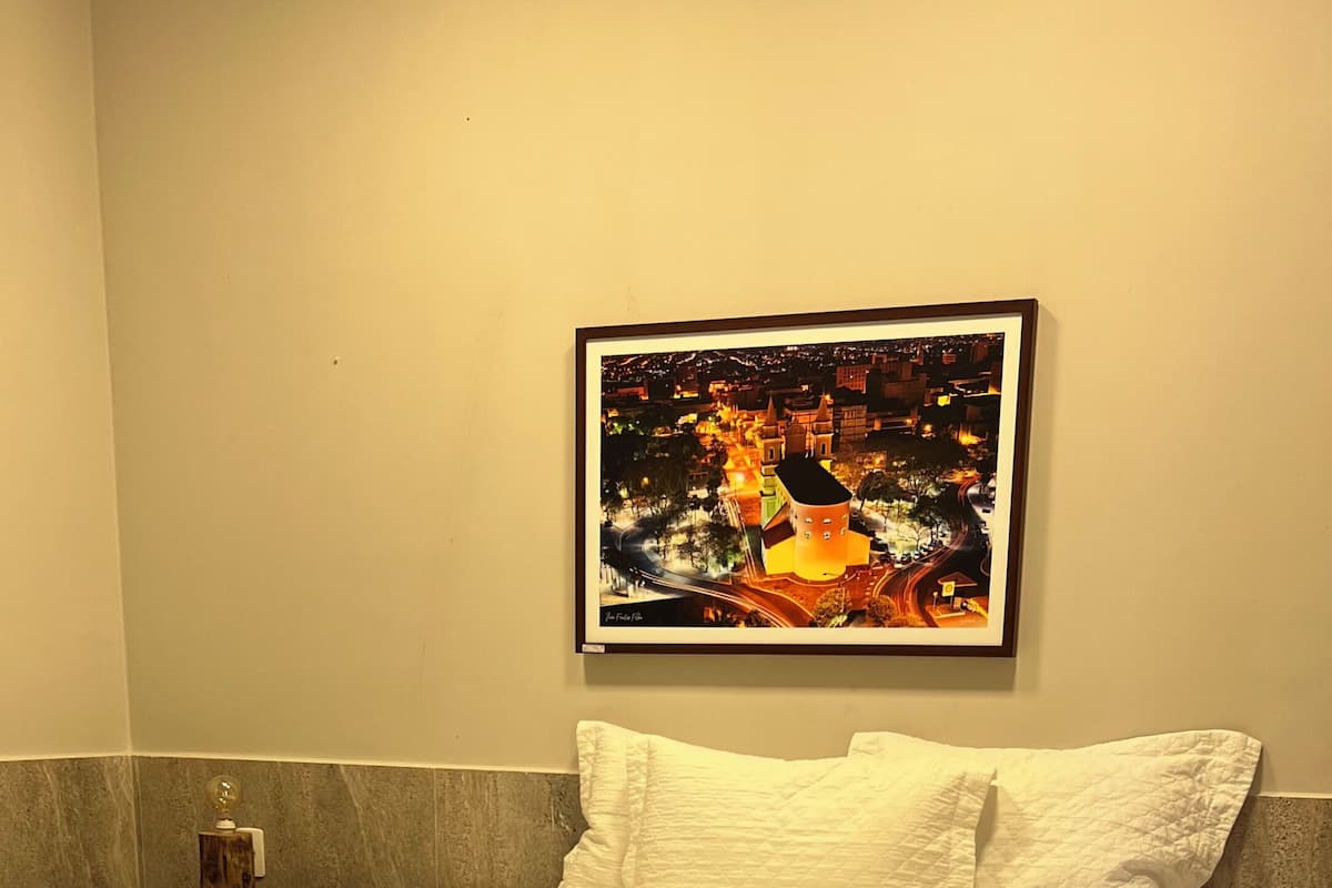 Chambre Double Confort, vue parc | Coffres-forts dans les chambres, rideaux occultants, Wi-Fi gratuit