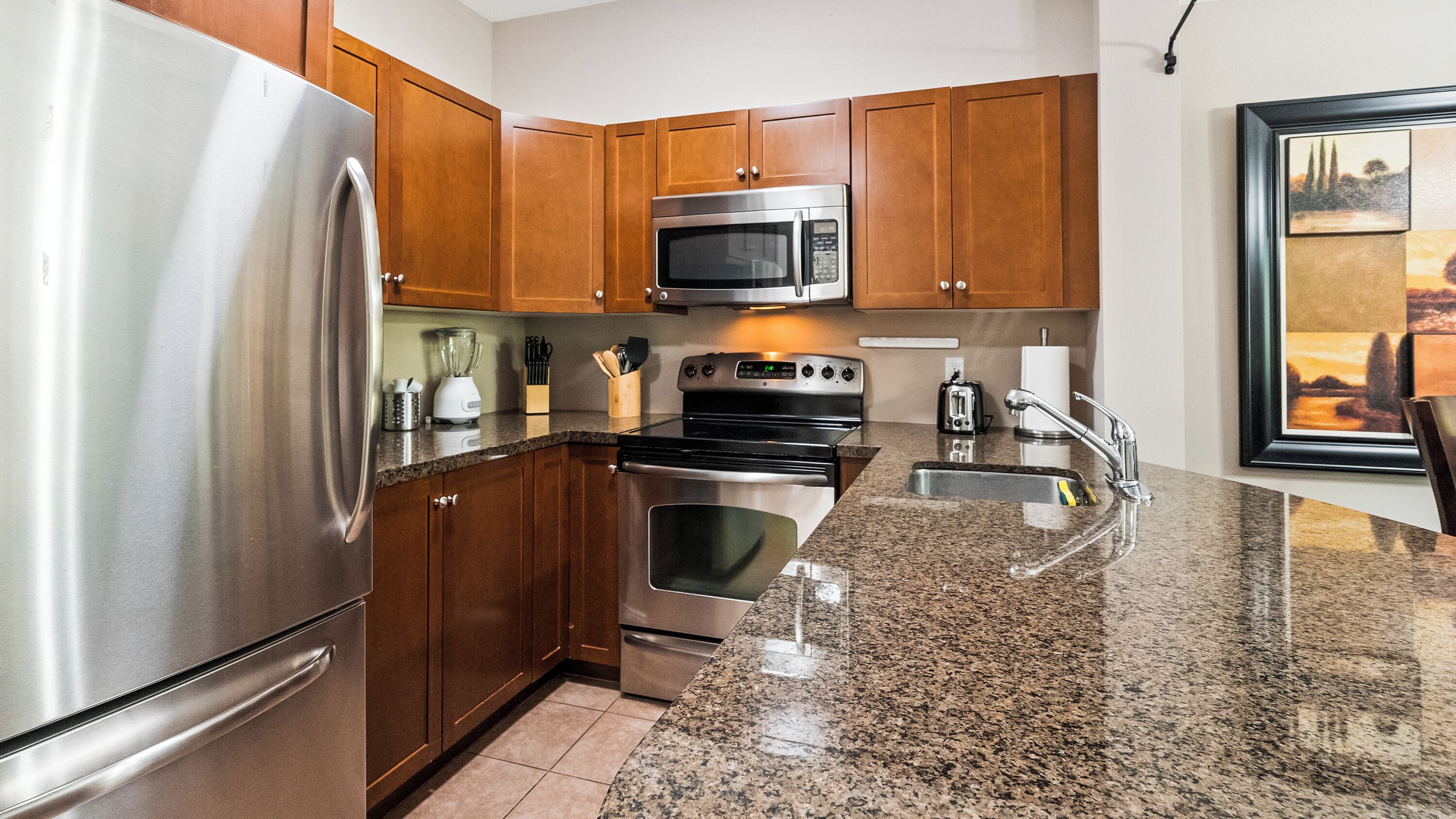 Comfort Condo, 1 Bedroom | Private kitchen