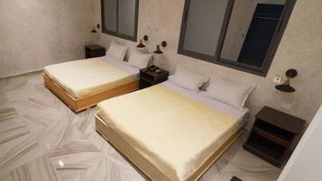 Chambre Quadruple | Wi-Fi gratuit