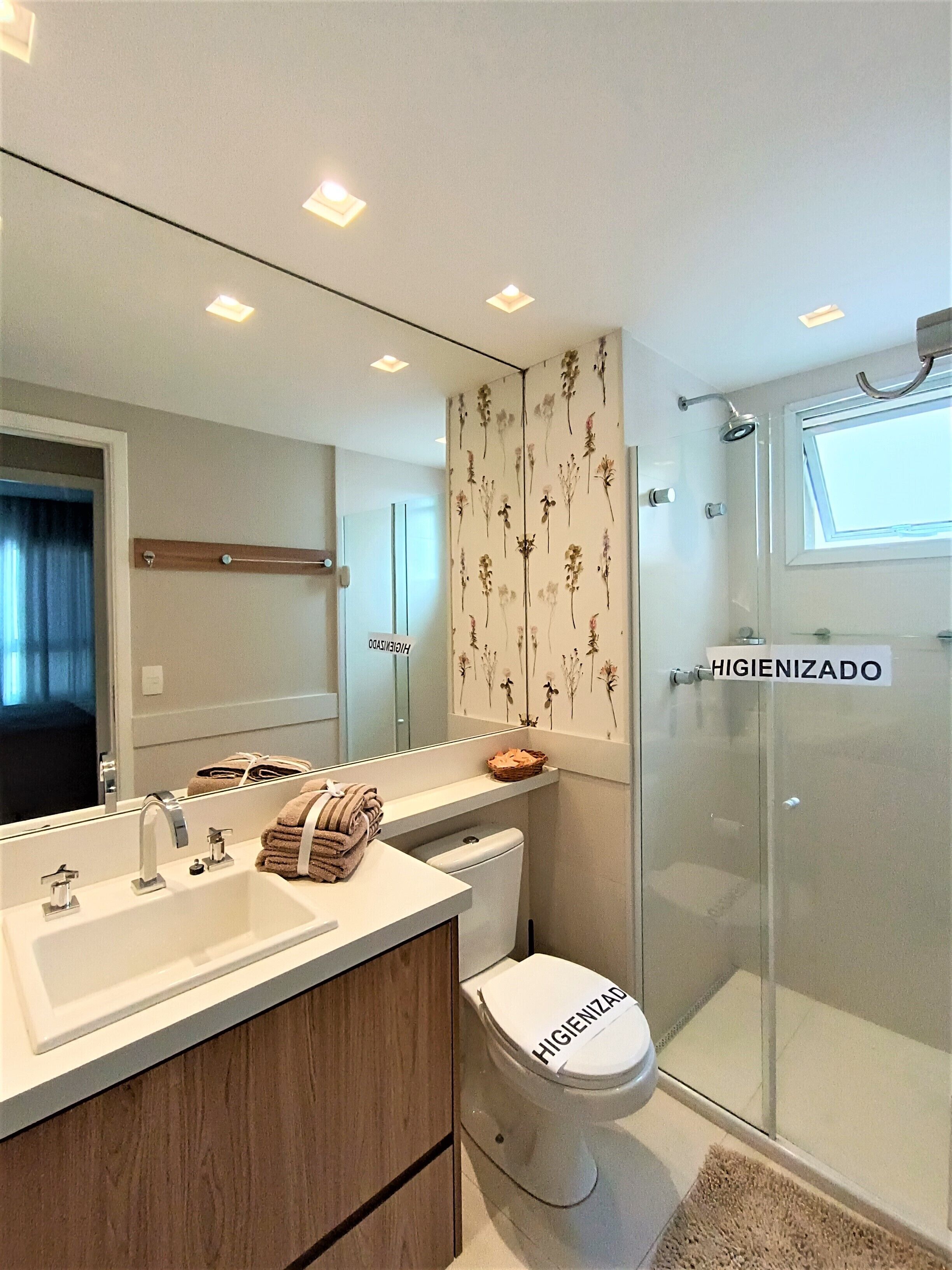 Apartment, Balcony, City View | Bathroom