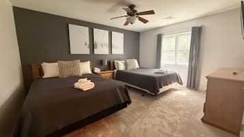 4 bedrooms, WiFi, bed sheets