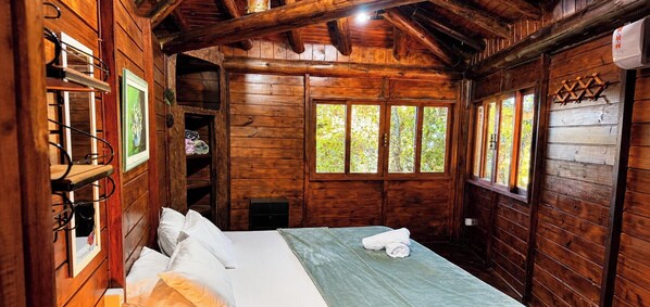 Cabin, 2 Bedrooms, Air conditioning, Mountain View | Premium bedding, WiFi (free), individually decorated