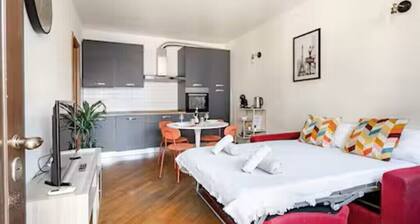 AG Apartment Magenta - Comfort & Style Station