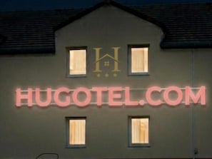 Comfort Double Room | Exterior - hugotel (chalon sur saoune)