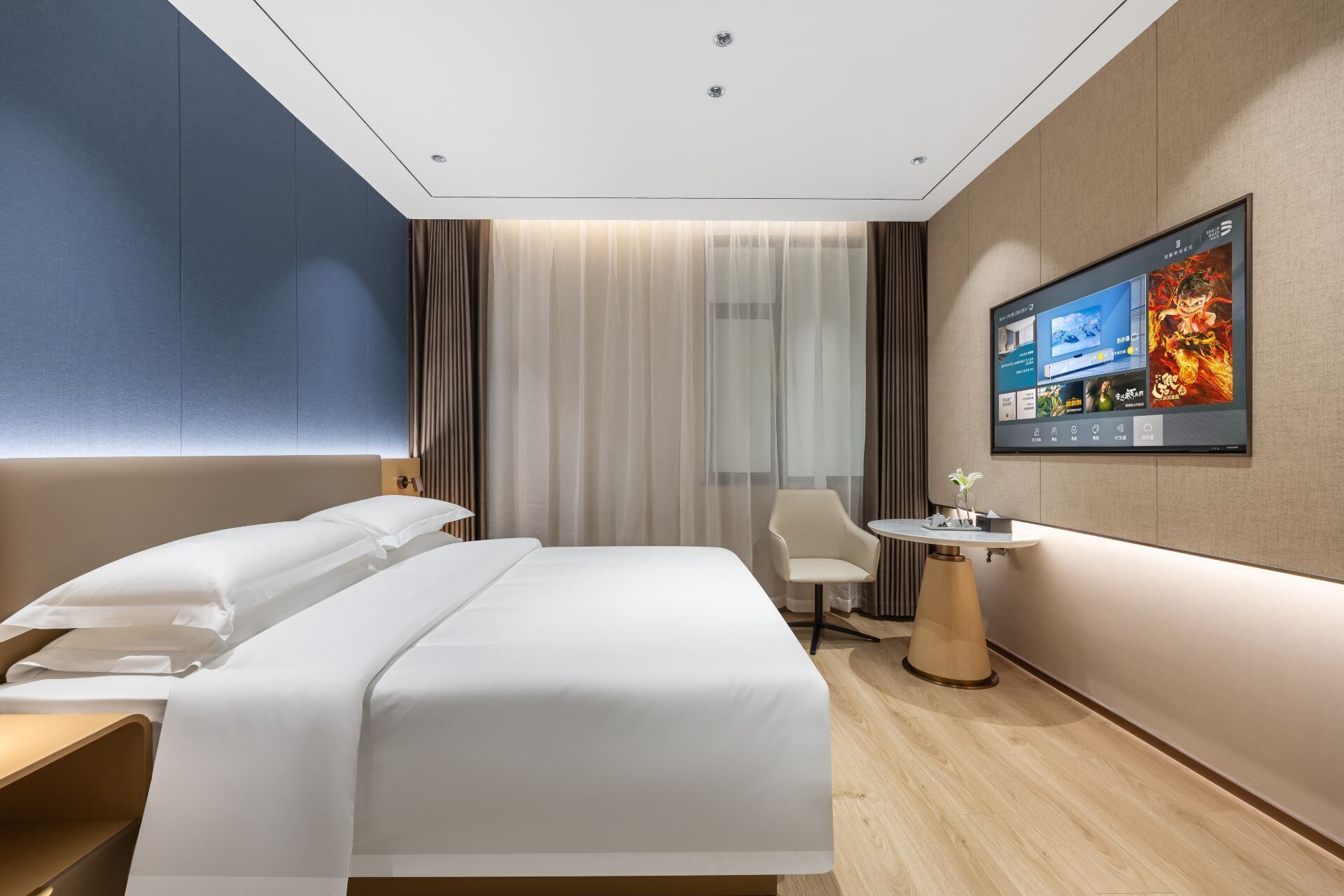 Comfort Suite | Laptop workspace, free WiFi