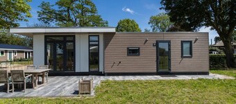 Stijlvol 4-persoons chalet in Betuwe, Zennewijnen