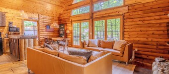 Walk to Downtown Elk Rapids + Steps from East Grand Traverse Bay | Sleeps 6