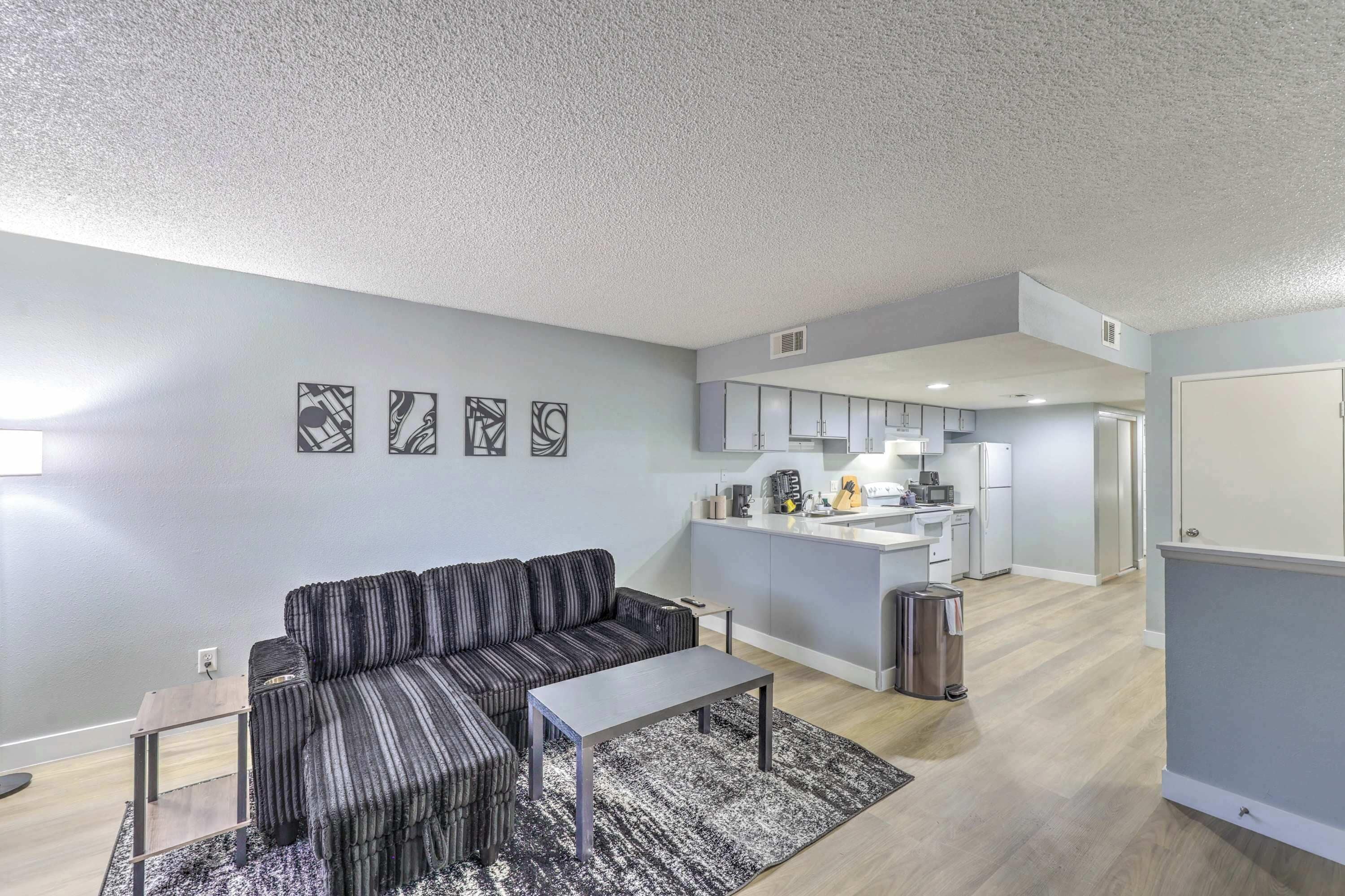 Smart TV, offices