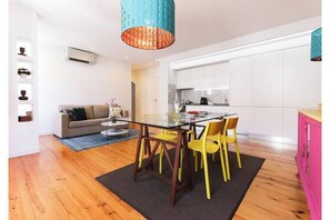 Interior - Elegant designer retreat on Av. da Liberdade (Lisboa)