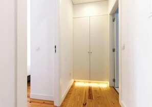 Interior - Elegant designer retreat on Av. da Liberdade (Lisboa)