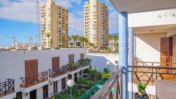 Casa, 2 habitaciones, balcón | Balcón