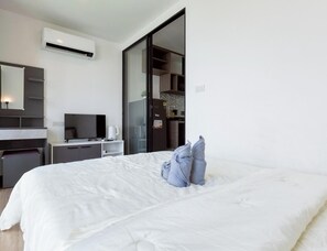 Room - Modern Cozy Condo in Ratchada 36 Perfect for 10+ Nights (Krung Thep Maha Nakhon)