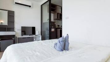 1 bedroom, iron/ironing board, WiFi, bed sheets