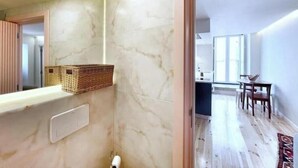 Unclassified image, 2 of 24, button - Azzulea R21 Boutique Apartment near Rossio Square (Lisboa)