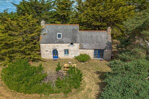 Exterior - Ty Bihan - Le charme Breton vue d'une île (Saint-Armel)