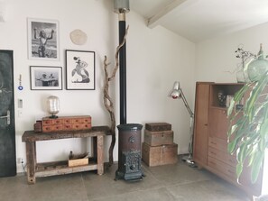 Interior - The South, Made Simple! (Murviel-lès-Montpellier)