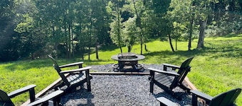 Antler Ridge - surrounded by nature & wildlife!