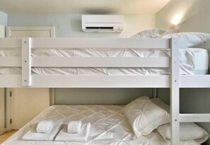1 bedroom, iron/ironing board, WiFi
