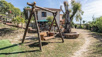 Villa, Garden View | Children’s area