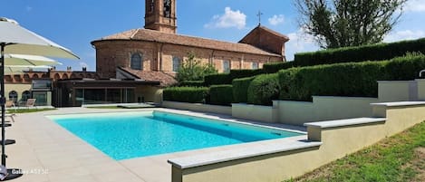 Piscine extérieure