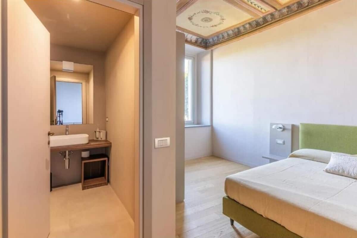 Habitación doble superior, vistas a la colina | Minibar, caja fuerte, wifi gratis