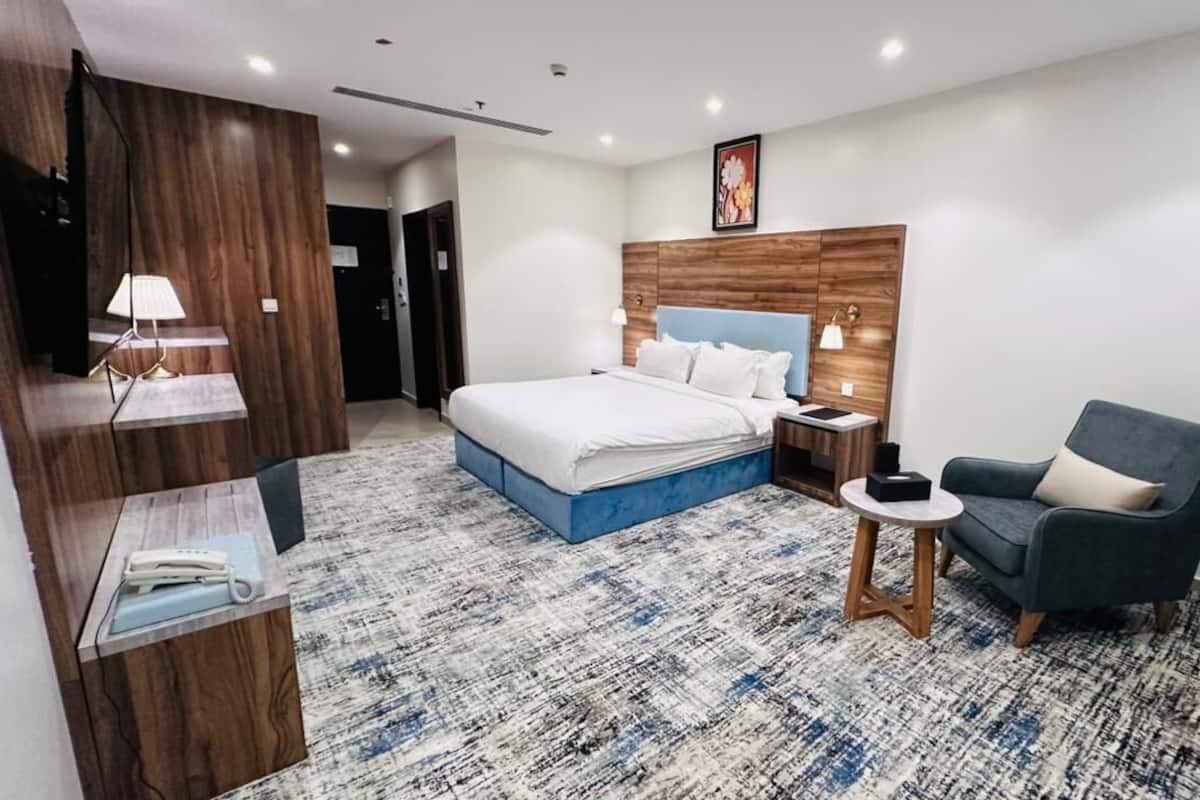 Chambre Double Standard | Coffres-forts dans les chambres, rideaux occultants
