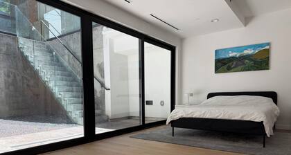 2 Beds Garden Condo in Fort Greene
