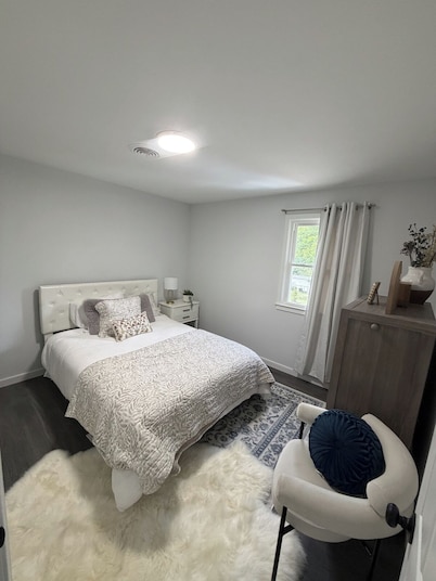 Crewe Corner Apartment D