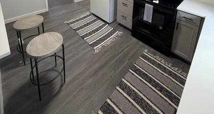 Crewe Corner Apartment D