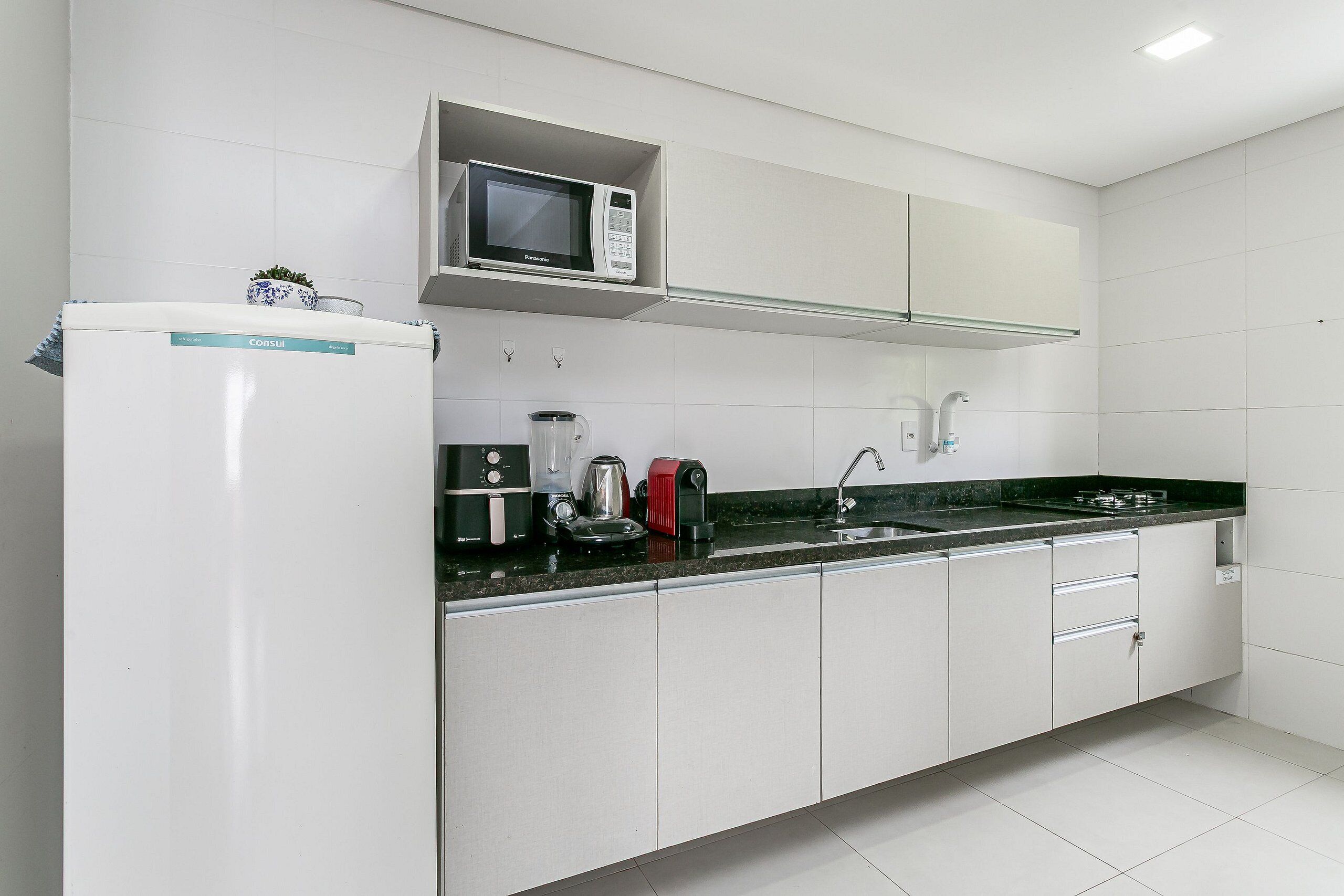 Fridge, microwave, oven, coffee/tea maker