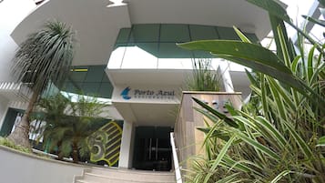 Apartamento básico | Detalhe da fachada